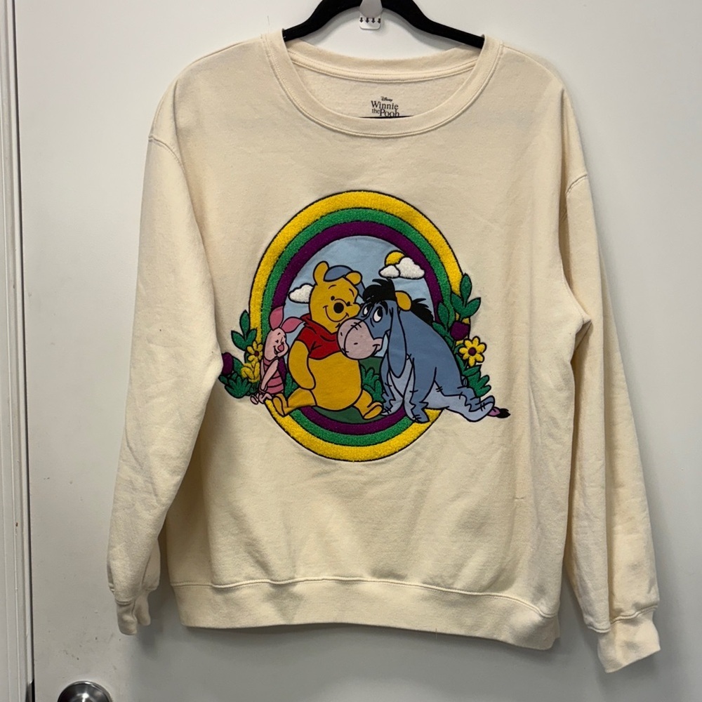 DISNEY WOMENS WINNIE THE POOH CHENILLE PATCH GRAPHIC SWEATSHIRT CREAM SIZE XXL